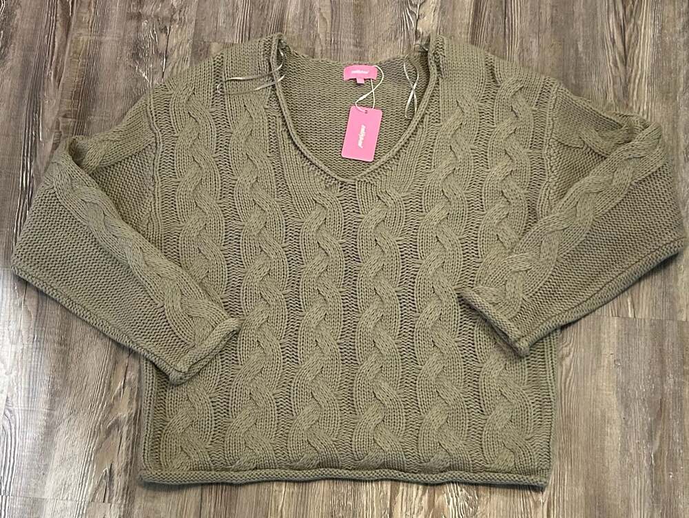 Edikted Olive Green V-Neck Cable Knit Sweater